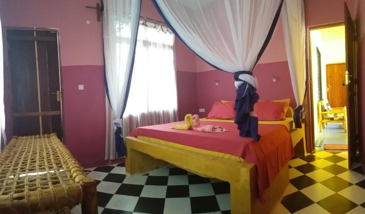 La Locanda Lodge - Apartment, 4 Double Rooms & Kitchen Near The Beach Jambiani  Exterior photo